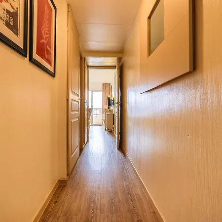 Lx118 T2 Terrasse - Vue Et Piscine A