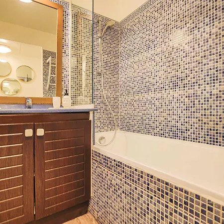 Lx118 T2 Terrasse - Vue Et Piscine A Cannes